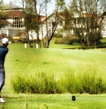 Golfspiller på Losby Gods
